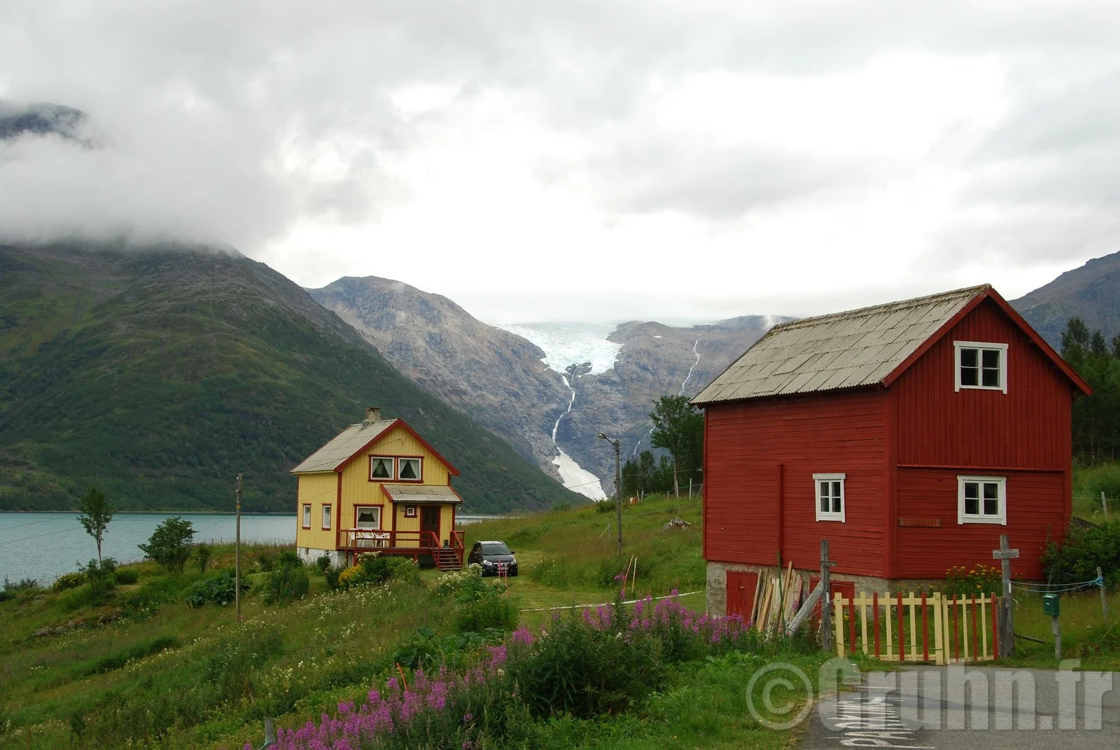 Départ pour le glacier Oksffjordjokelen